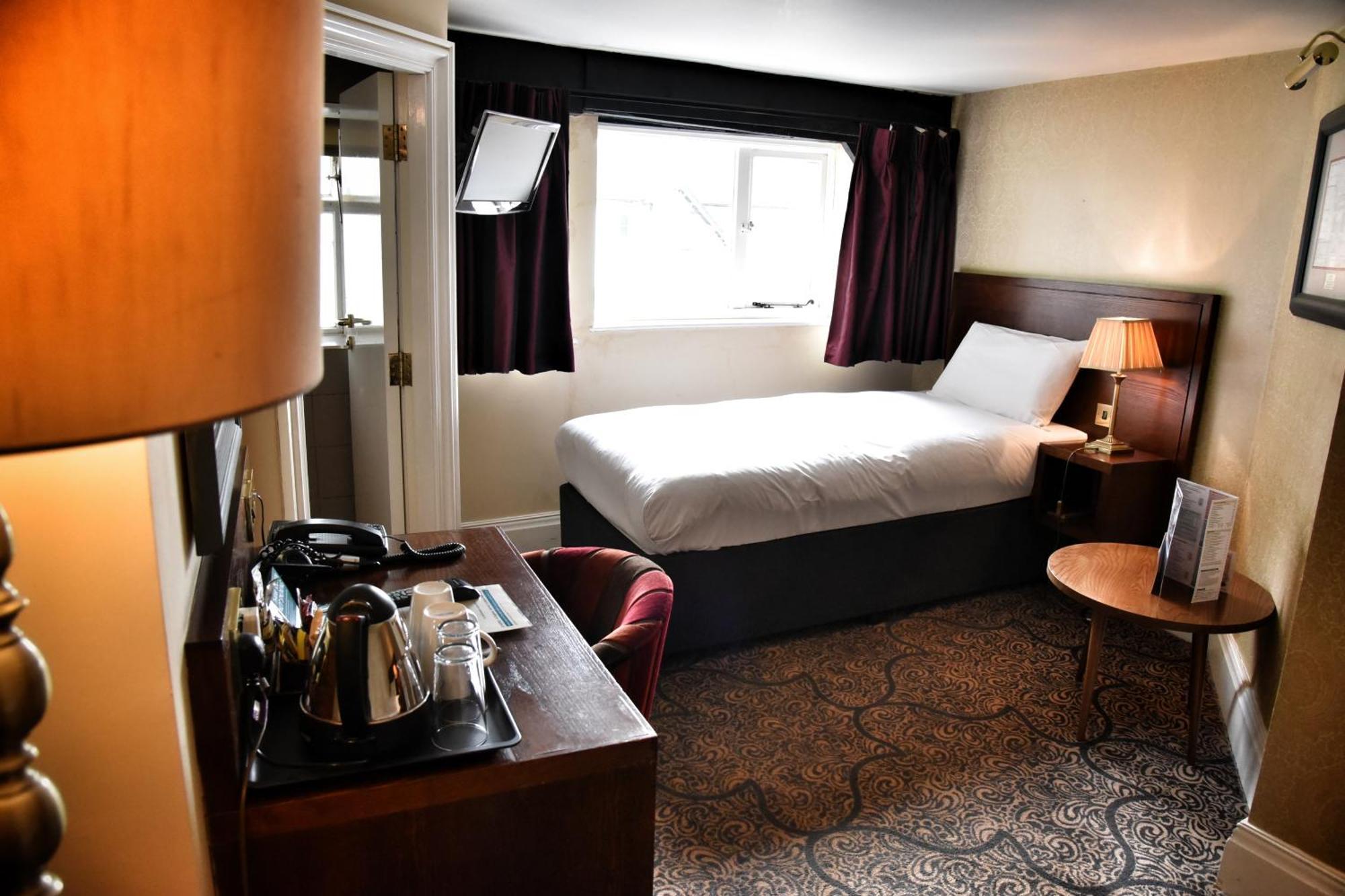 The Castle Hotel Wetherspoon Ruthin Zewnętrze zdjęcie