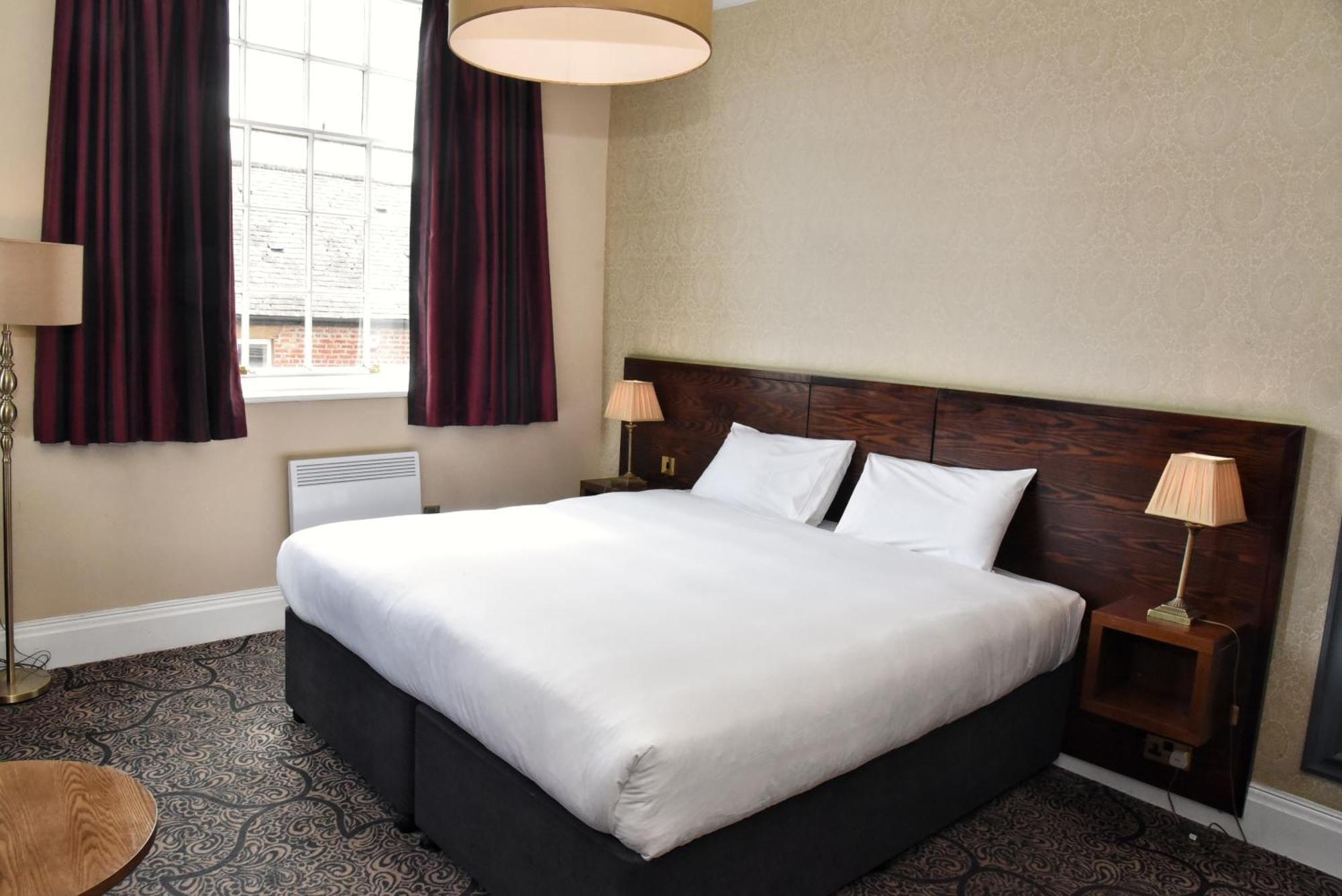 The Castle Hotel Wetherspoon Ruthin Zewnętrze zdjęcie