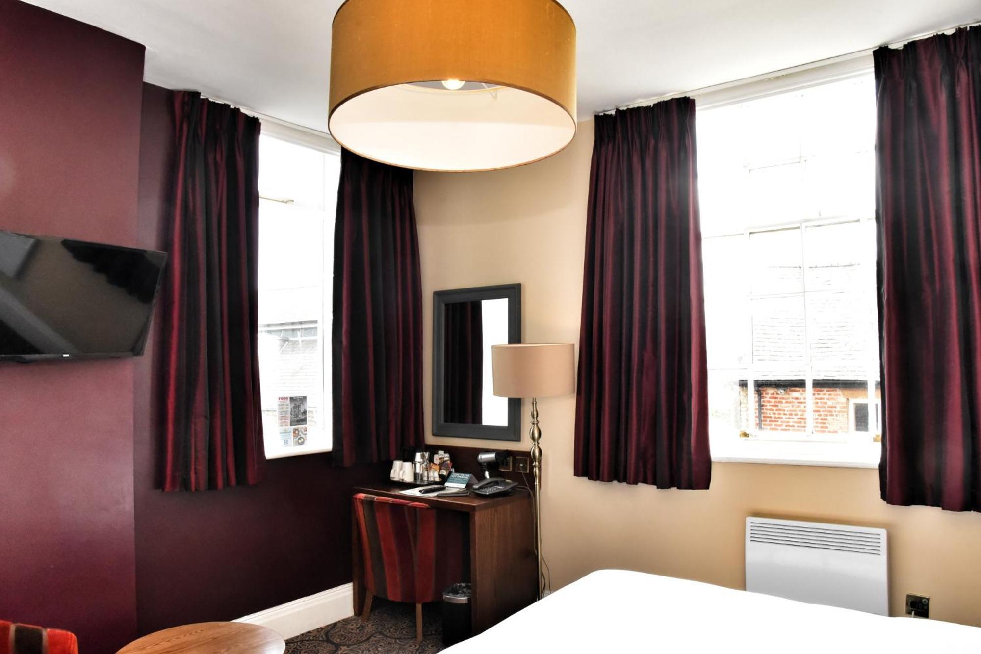 The Castle Hotel Wetherspoon Ruthin Zewnętrze zdjęcie