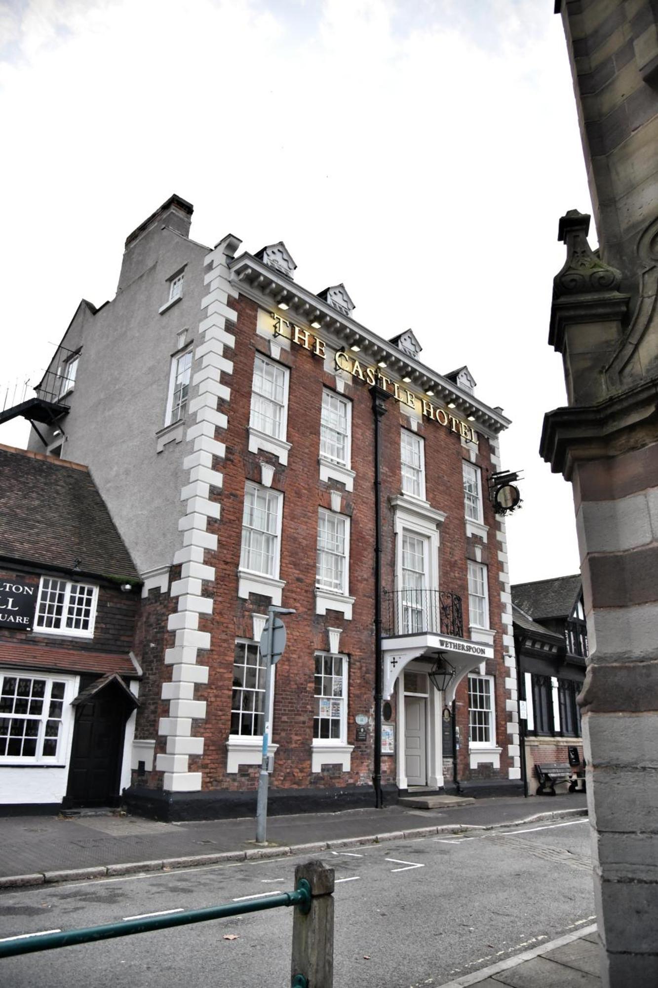 The Castle Hotel Wetherspoon Ruthin Zewnętrze zdjęcie
