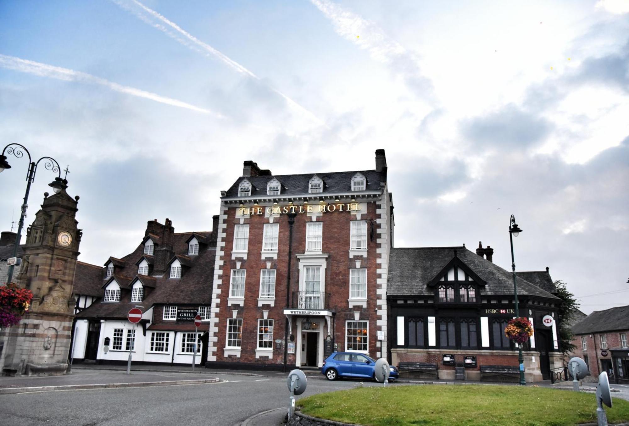 The Castle Hotel Wetherspoon Ruthin Zewnętrze zdjęcie