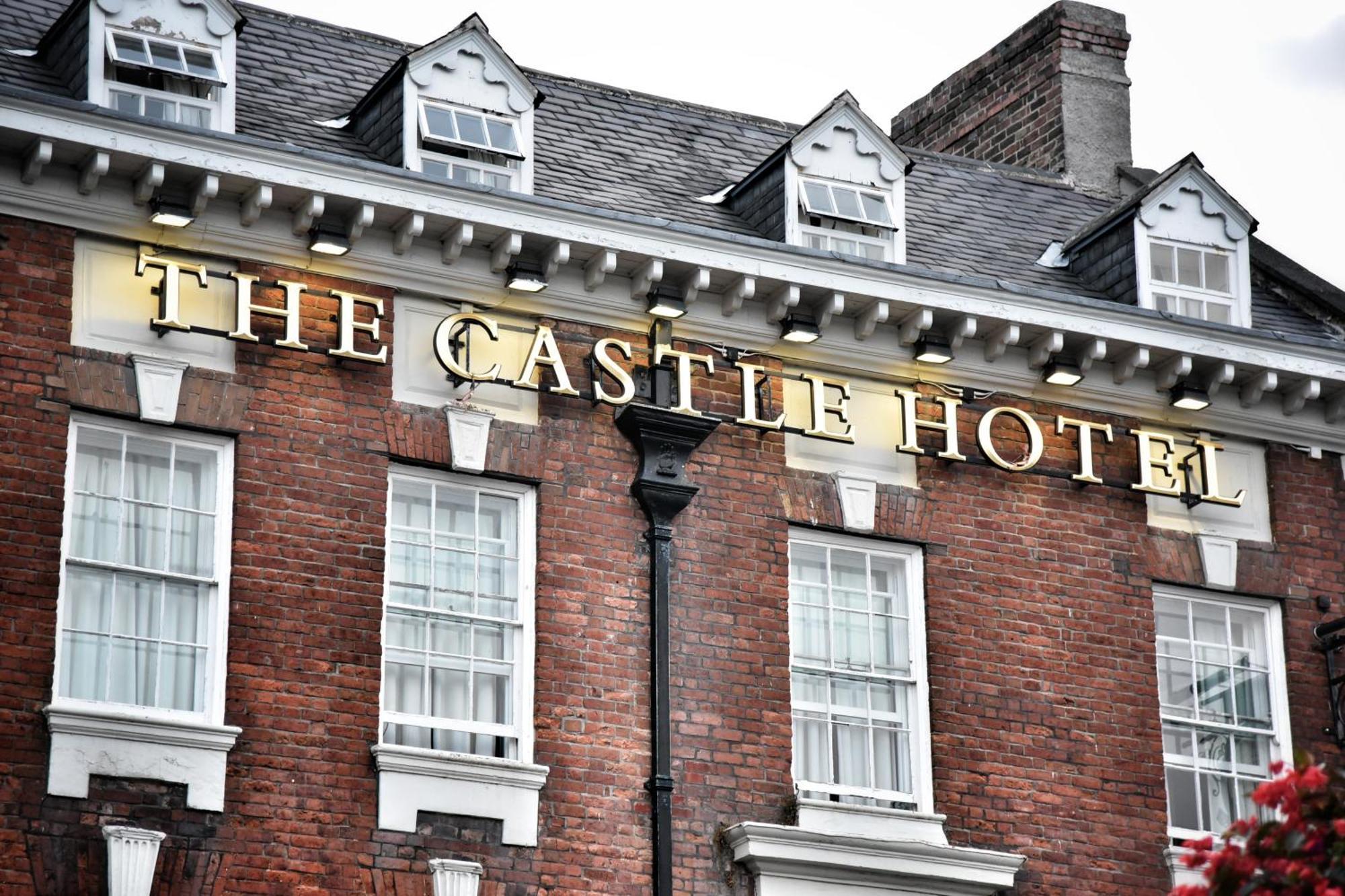 The Castle Hotel Wetherspoon Ruthin Zewnętrze zdjęcie
