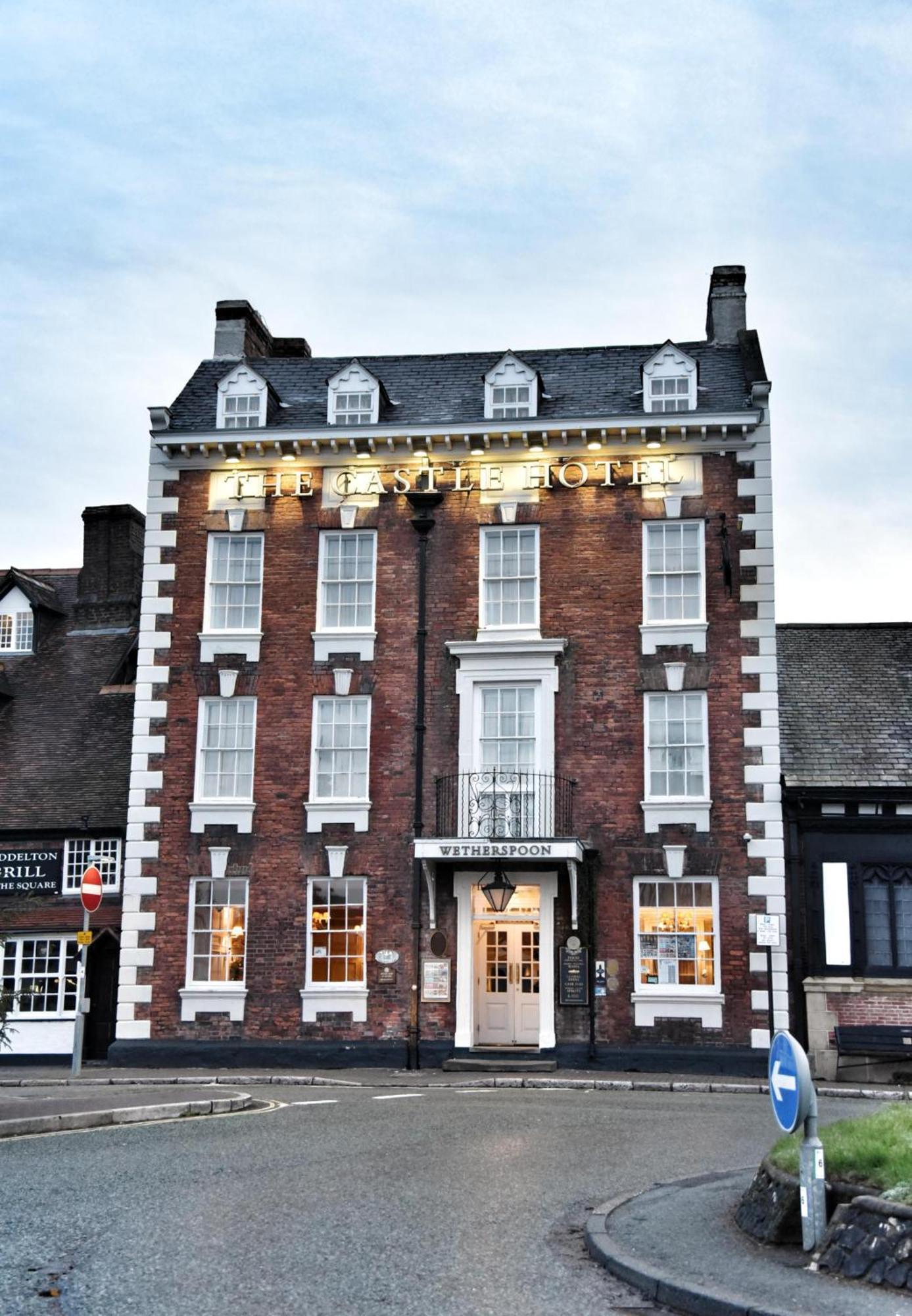 The Castle Hotel Wetherspoon Ruthin Zewnętrze zdjęcie