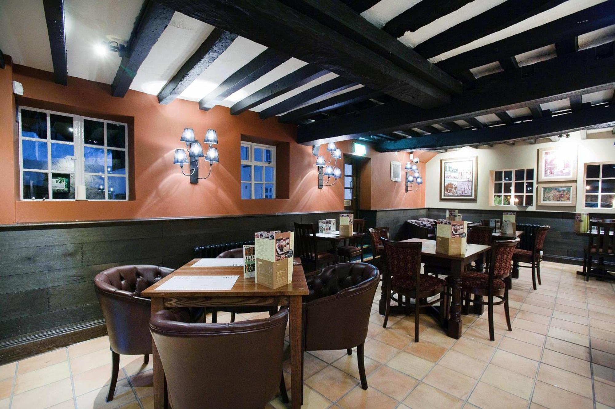 The Castle Hotel Wetherspoon Ruthin Zewnętrze zdjęcie