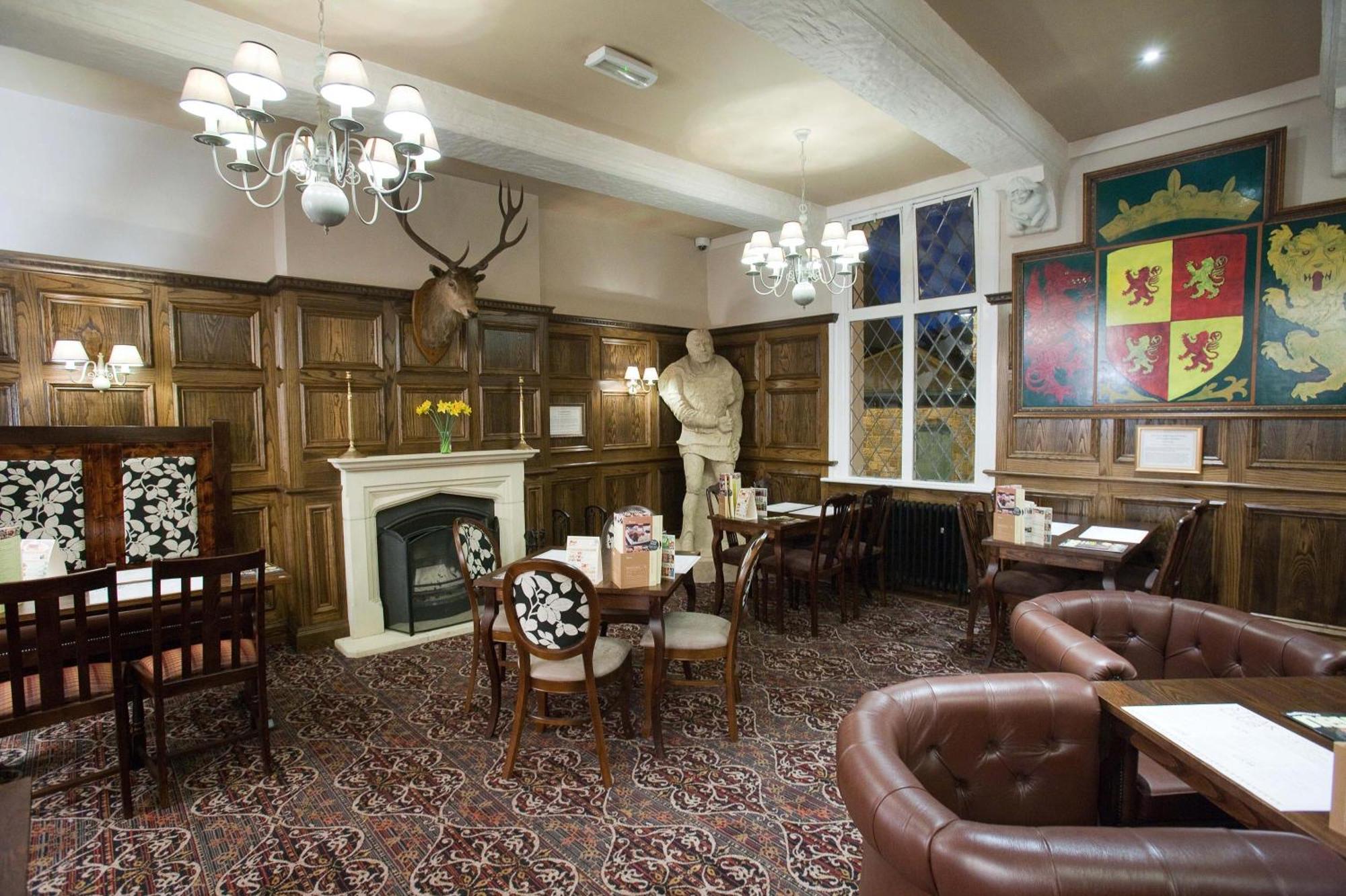 The Castle Hotel Wetherspoon Ruthin Zewnętrze zdjęcie